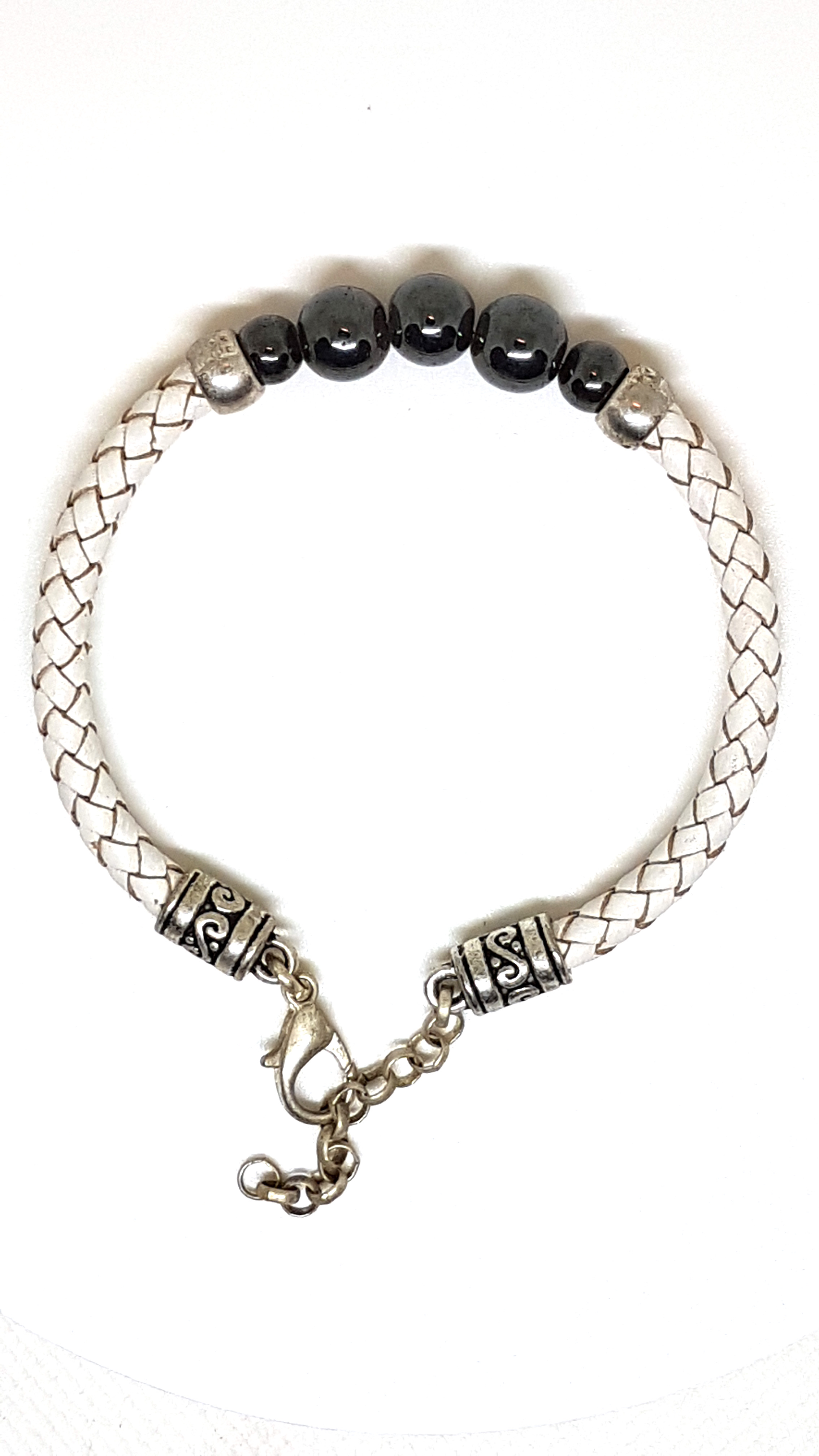 Armband aus echt Leder mit echten Onyx Steinen von Lanzarote (Handarbeit)