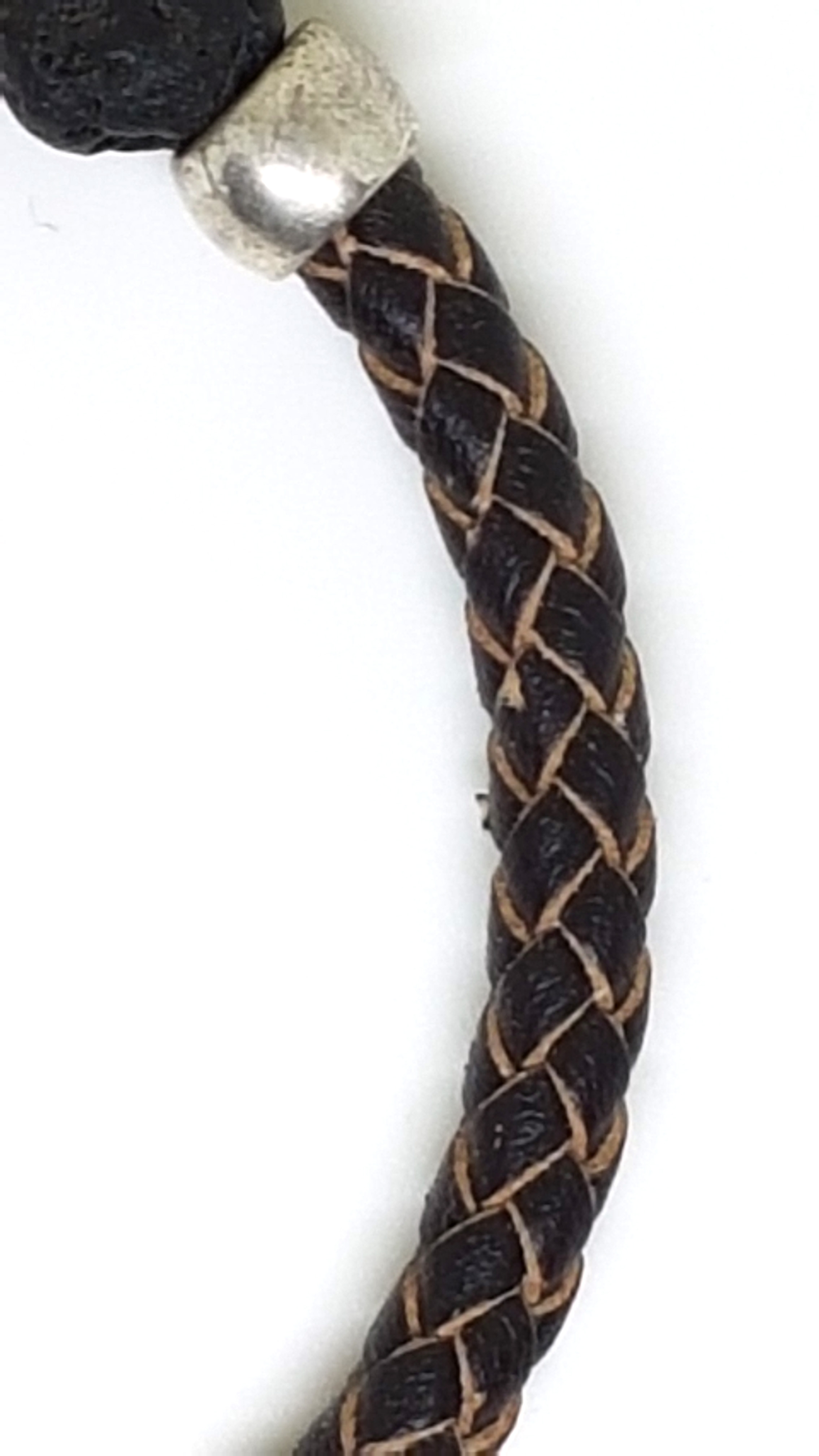 Armband aus echt Leder mit echten Lava Steinen von Lanzarote (Handarbeit)