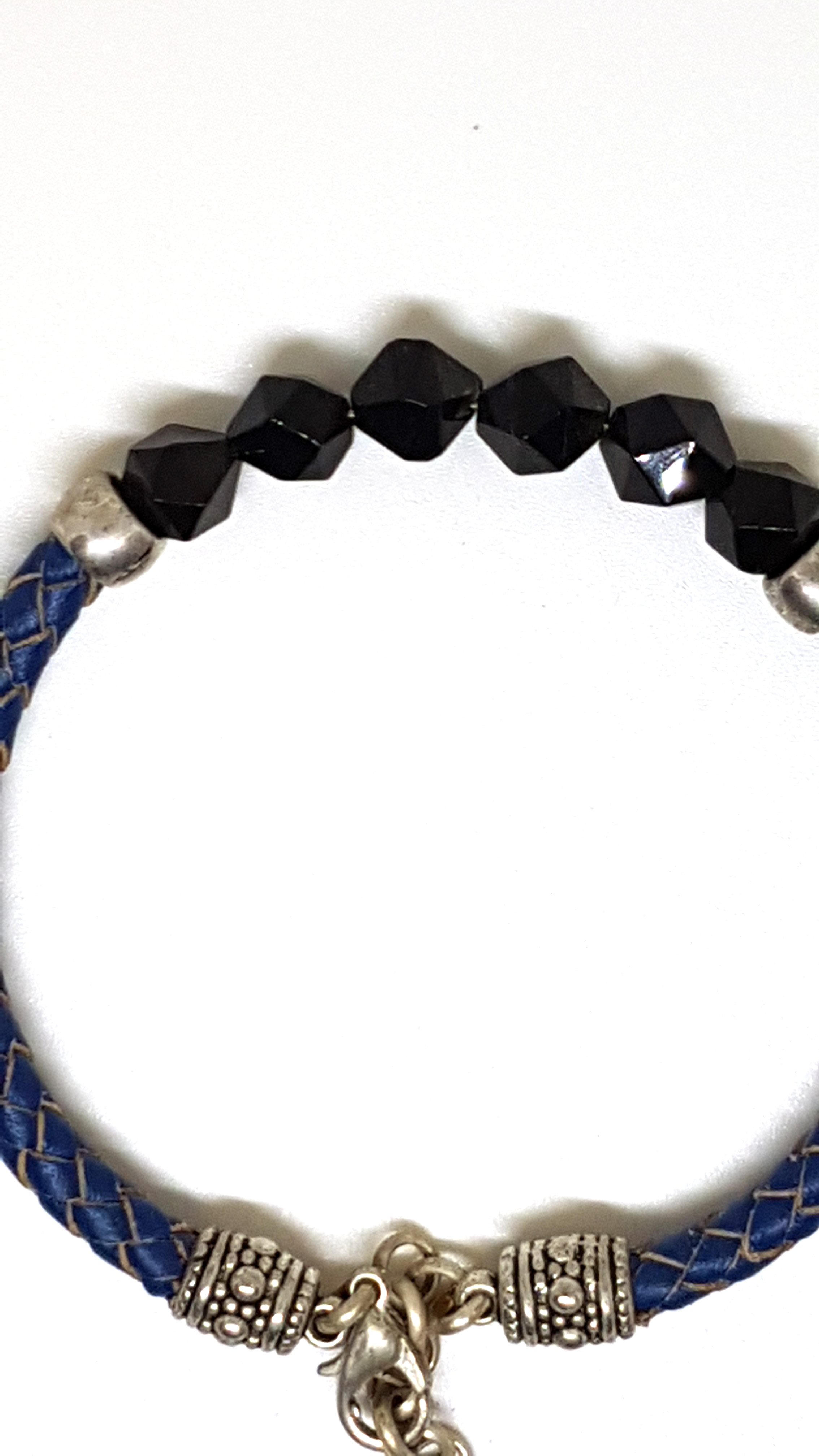 Armband aus echt Leder mit echten Onyx Steinen von Lanzarote (Handarbeit)