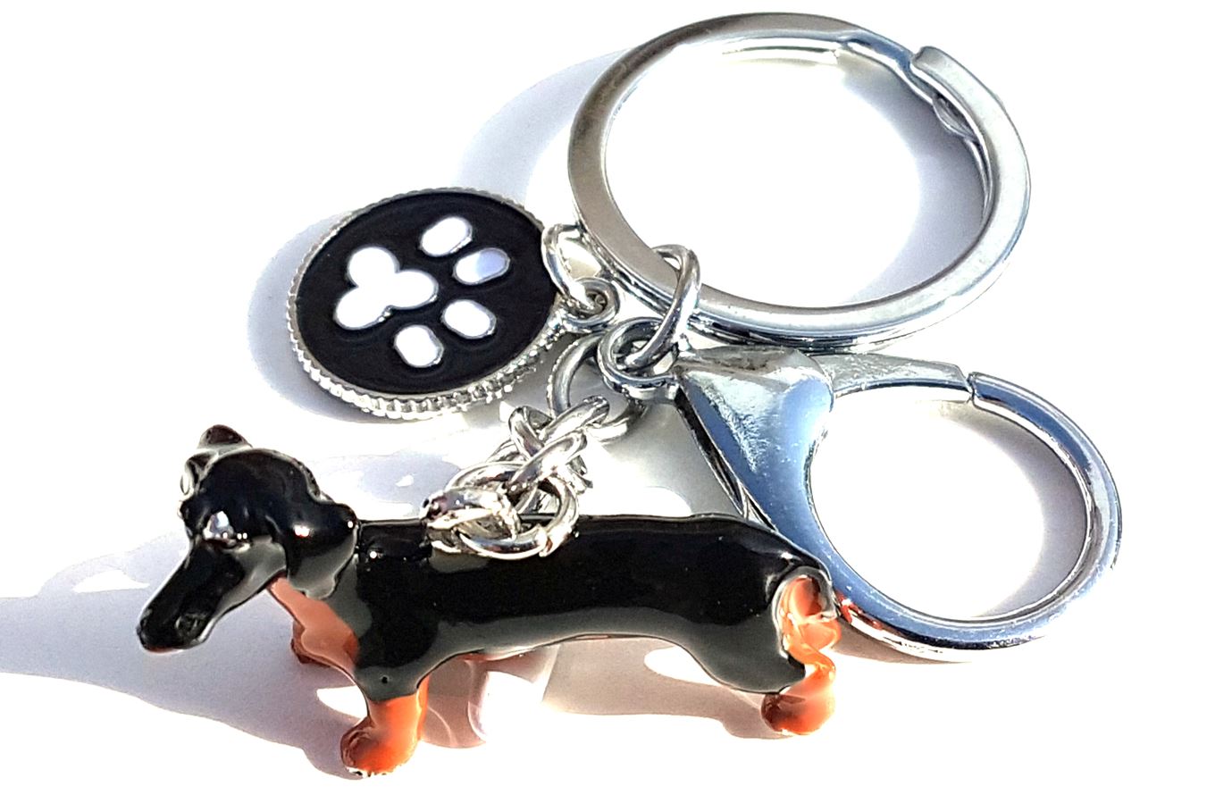 Dackel Schlüsselanhänger / Taschenanhänger mit Knochen und Pfote