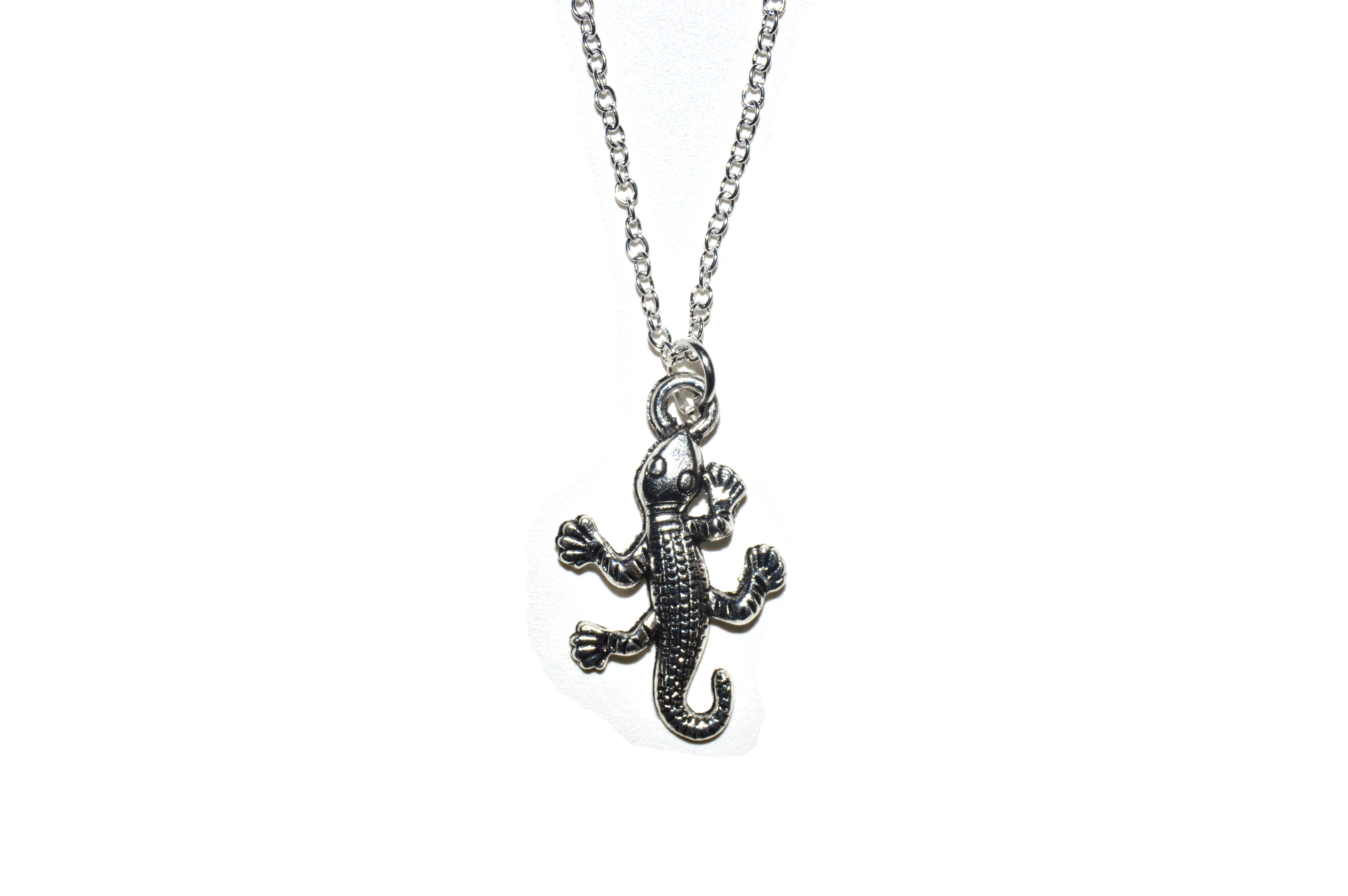Gecko / Salamander Anhänger mit Silber Kette 45cm