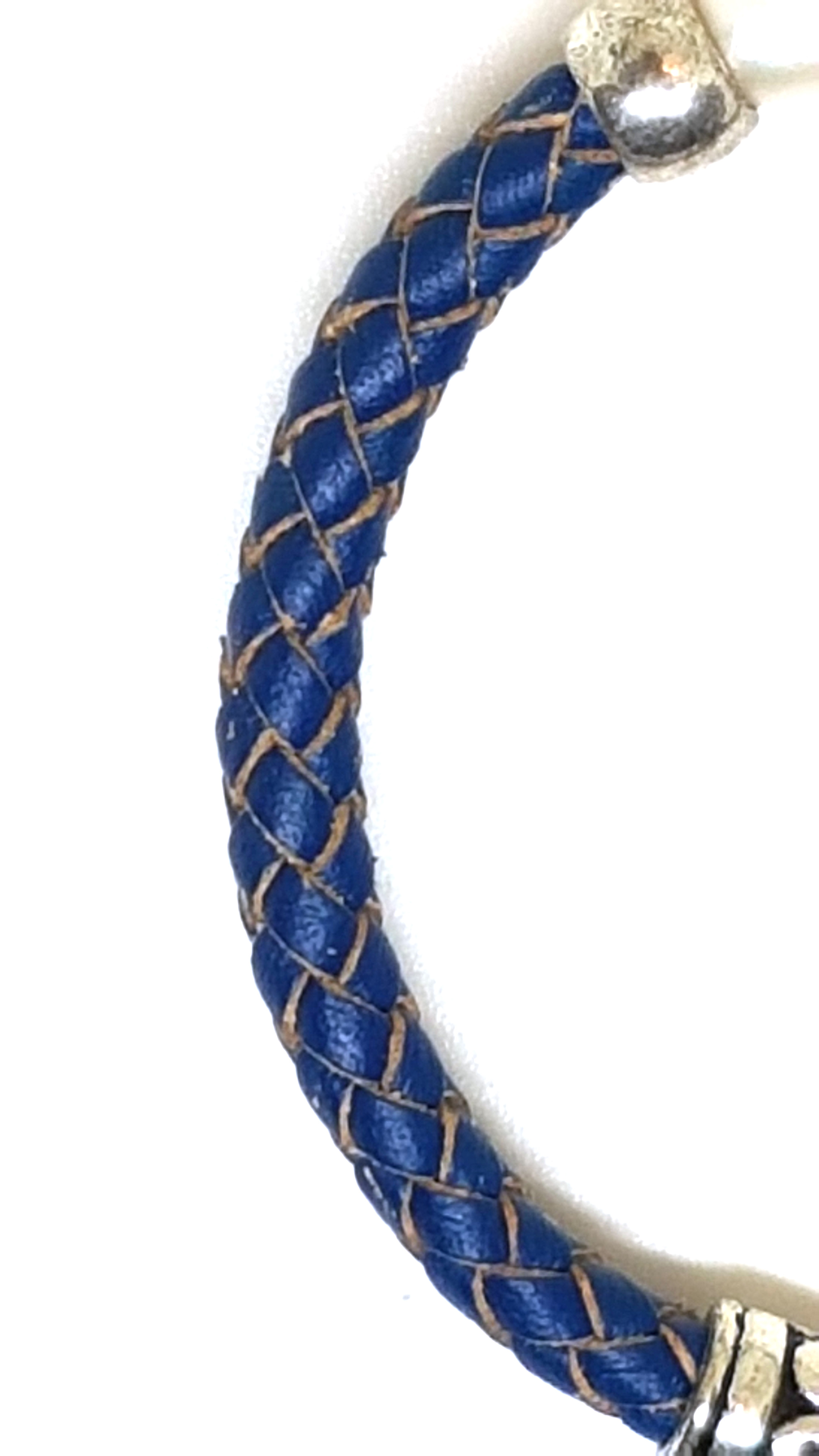 Armband aus echt Leder mit echten Lava Steinen und Süßwasserperlen von Lanzarote (Handarbeit) 