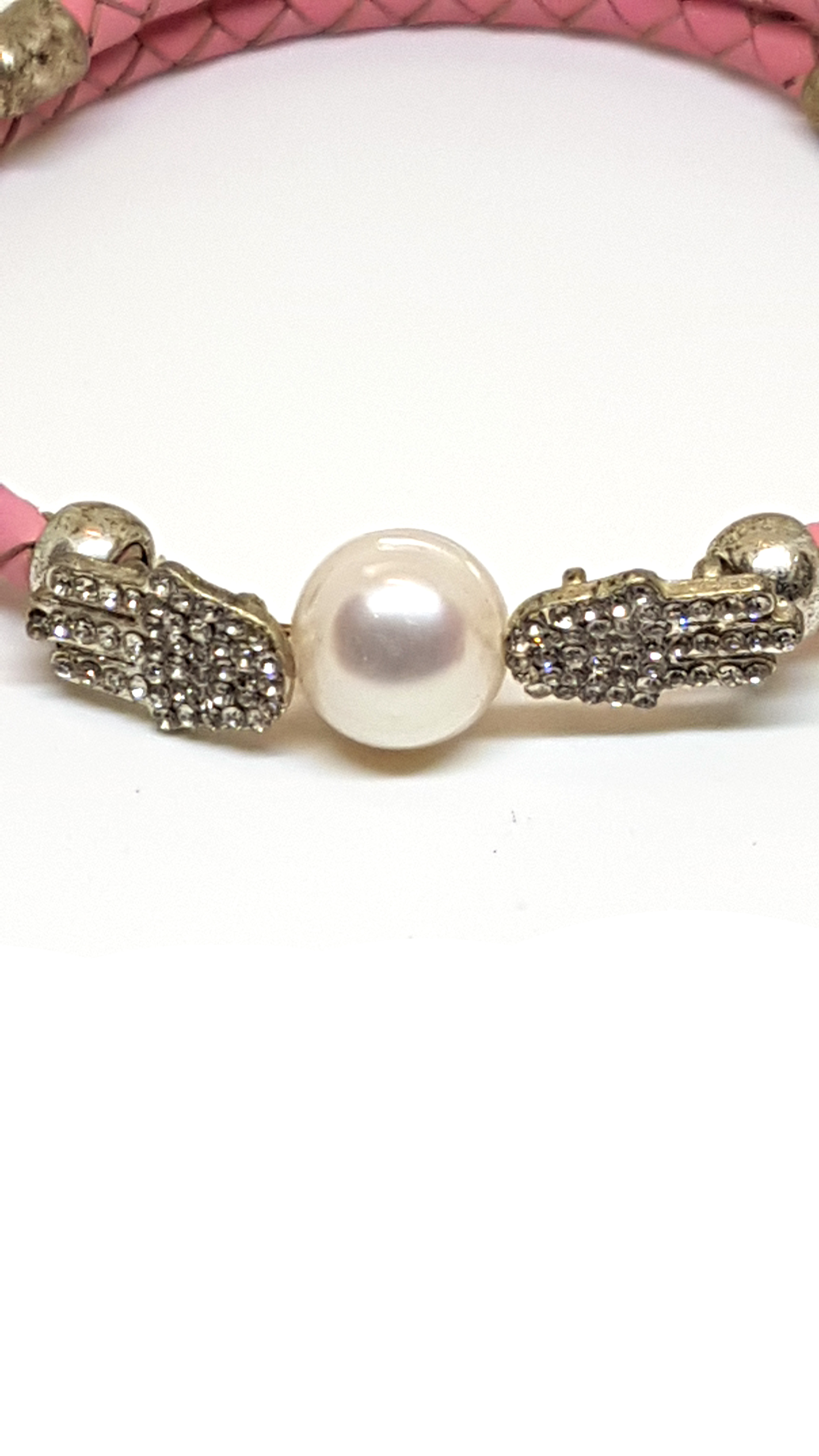 Armband aus echt Leder mit echten Süßwasserperle und Zirkonia Steinen in Form von der Fatimas Hand von Lanzarote (Handarbeit) 