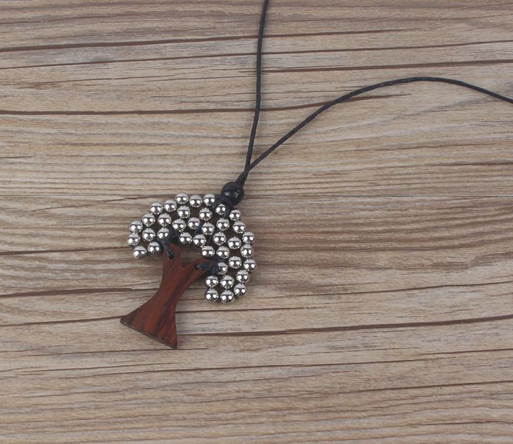 Baum Anhänger mit Kette