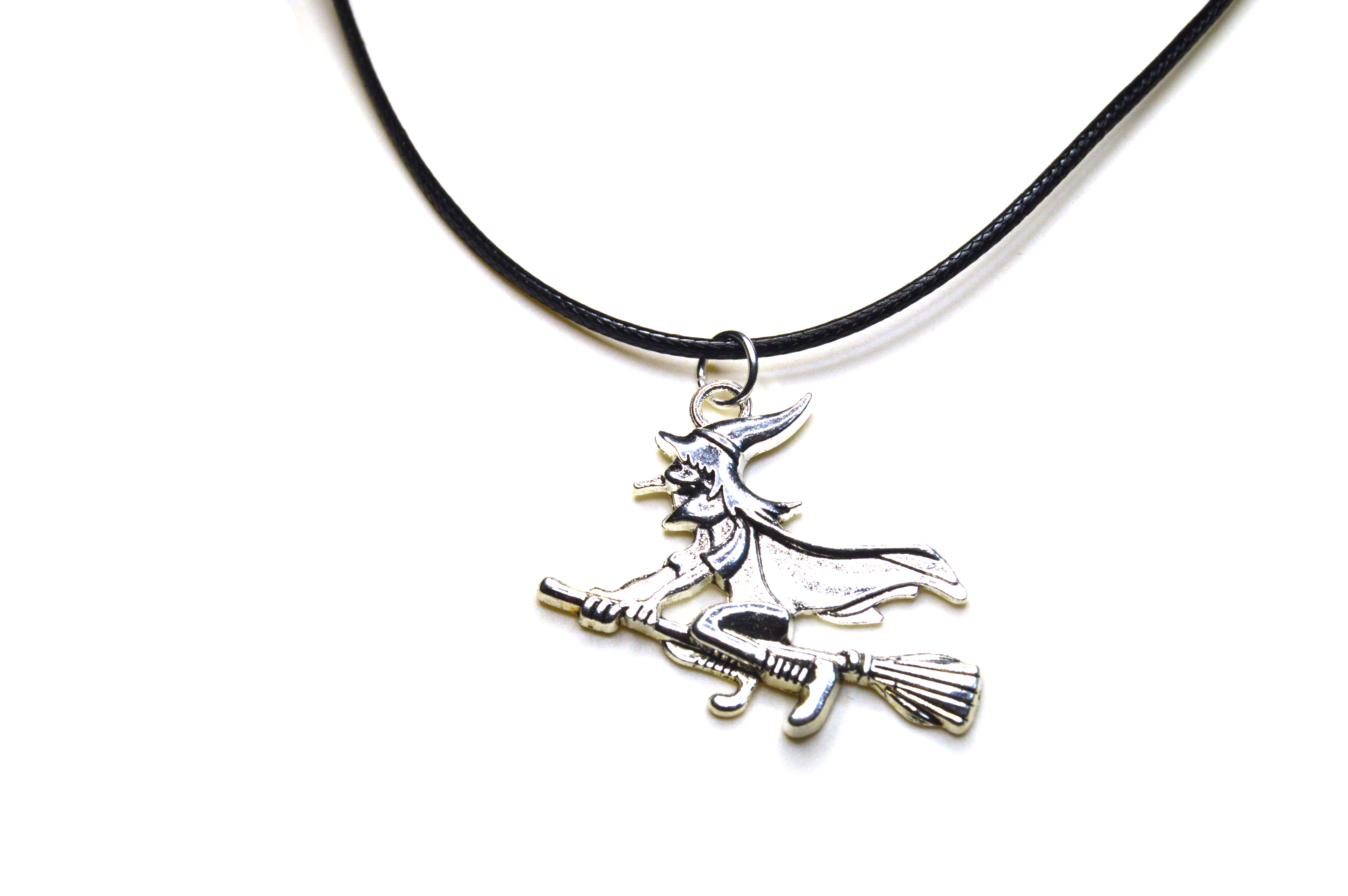 Hexe Anhänger mit Kette